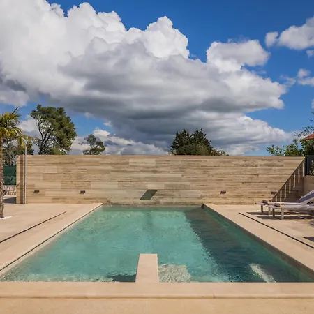 Salt And Stone * Нин