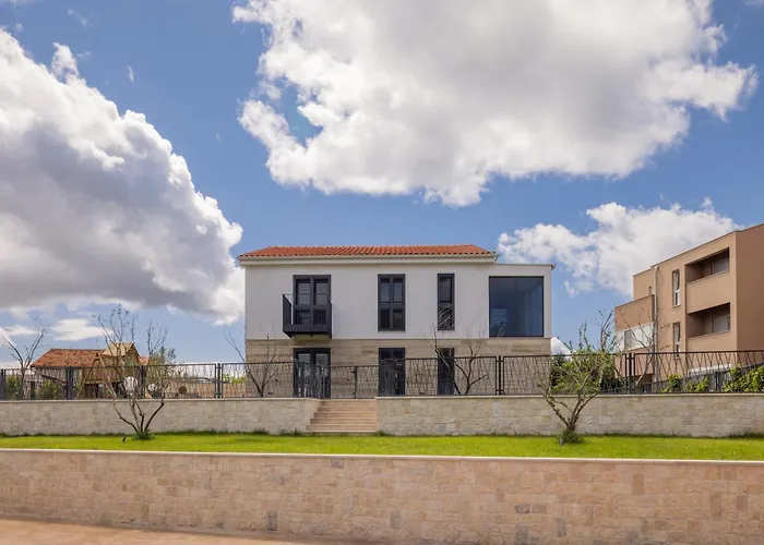 Salt And Stone * Нин