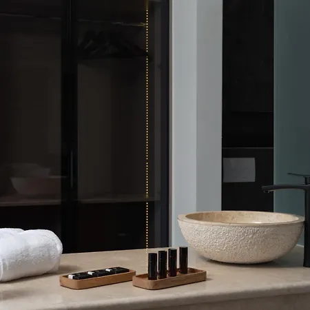 Salt And Stone Holiday home