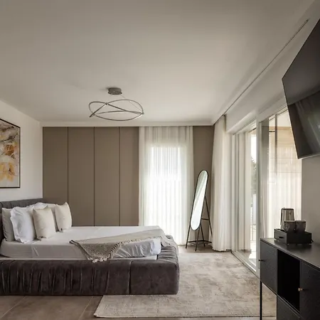 Salt And Stone * Nin