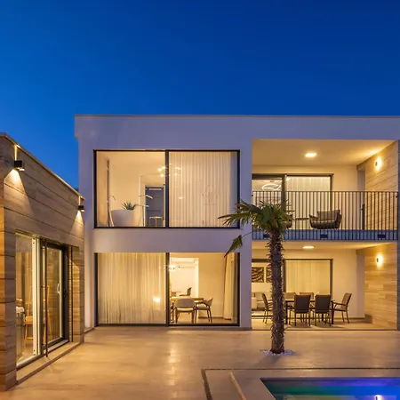 Salt And Stone Holiday home